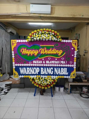 Papan Bunga di Kelapa Indah
