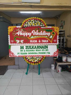 Papan Bunga di Kelapa Indah